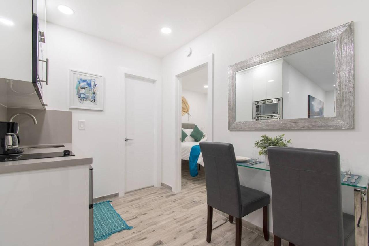 Newly Renovated 1 Bedroom Apt Designer Unit # 3 Dania Beach Exterior foto